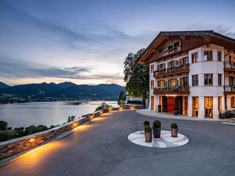 8B78BFC15994FBC9CB4128215E855E5B