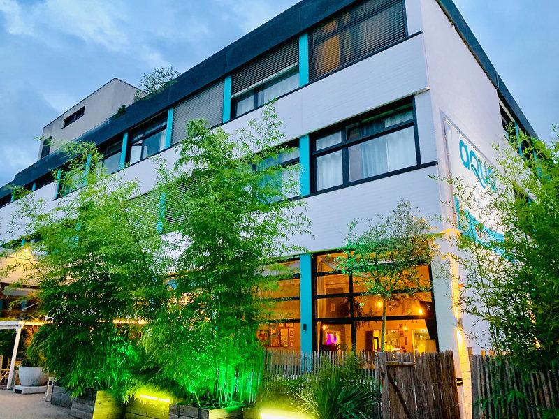 5F68B66C4C89E79B593ECAE841117D21