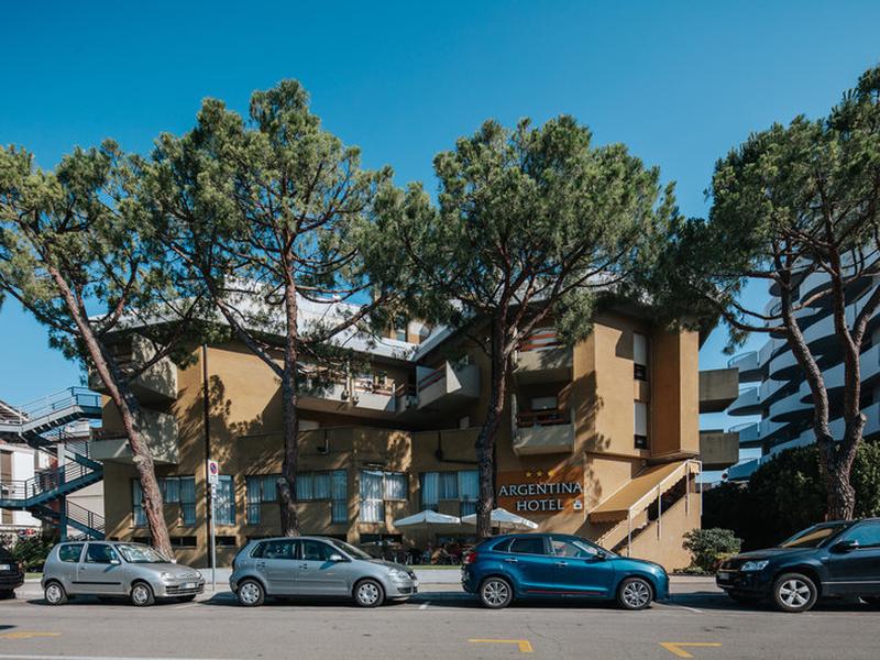 AC0BA89AD6B8C7E2CEFD5D075ECEBB16