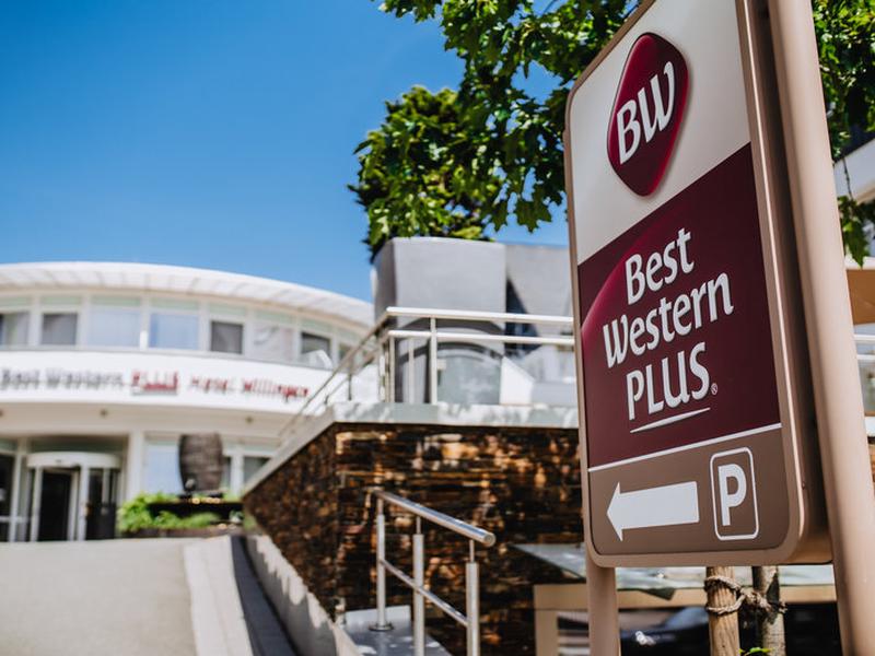 9111F2D9A831AAA53473053C75F8590C