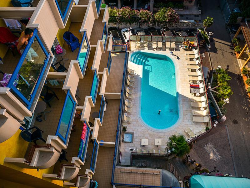 2981D2376C274823A0EE3ED470D3271E