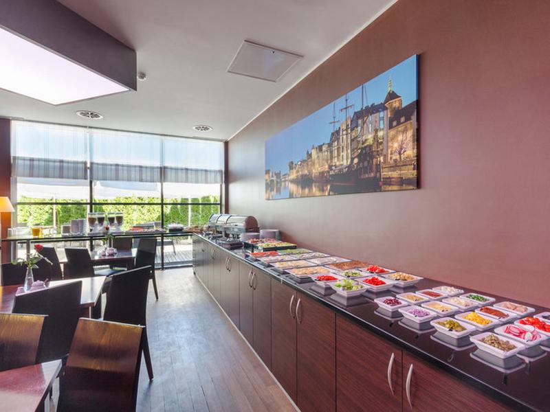 7A37EAA2810F032C0F034AF1F267A87D