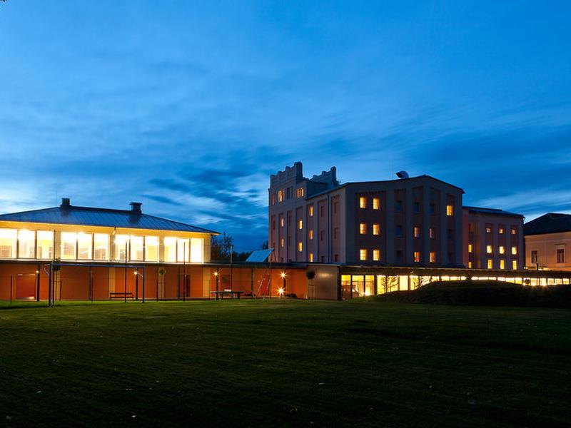 B8684668038BD4694658C74AACA607B8