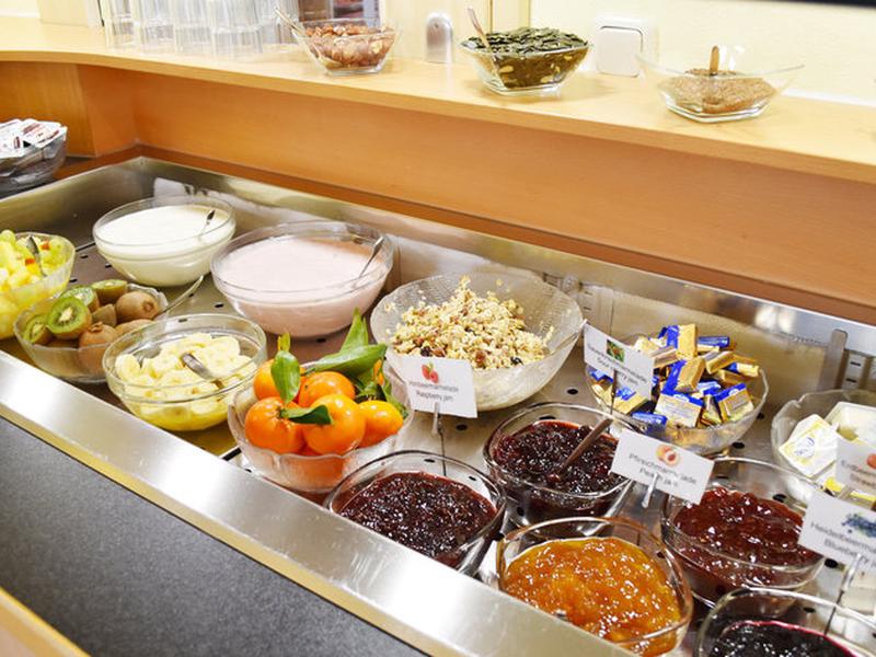 CC7D64C1D6767683F19B555AF782E9CC