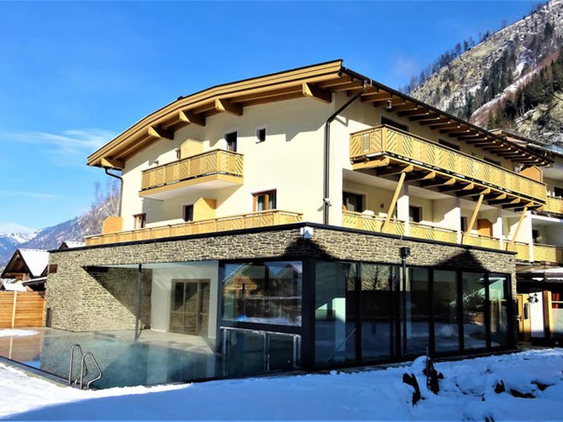 A175C9A0A5AAFF3B2C7149567AA2DA28