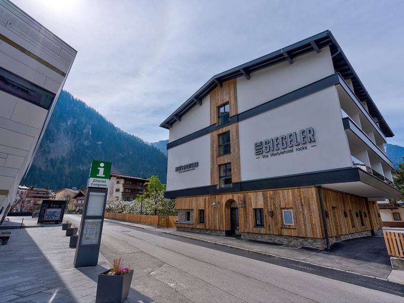 D320CFDEA5843041F065FB0EFEE8067E