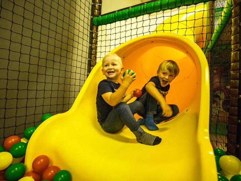 5EF268E742648D182A1C13A589D8CDF1