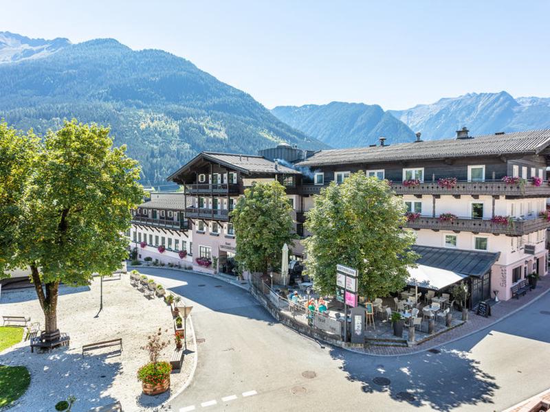 4AF557D88DAD8EE96539BB30B23F57D1