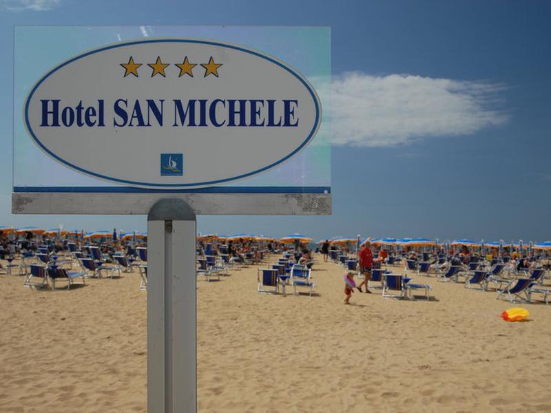 C17F8960F740A991EB0EDC3EB301C130