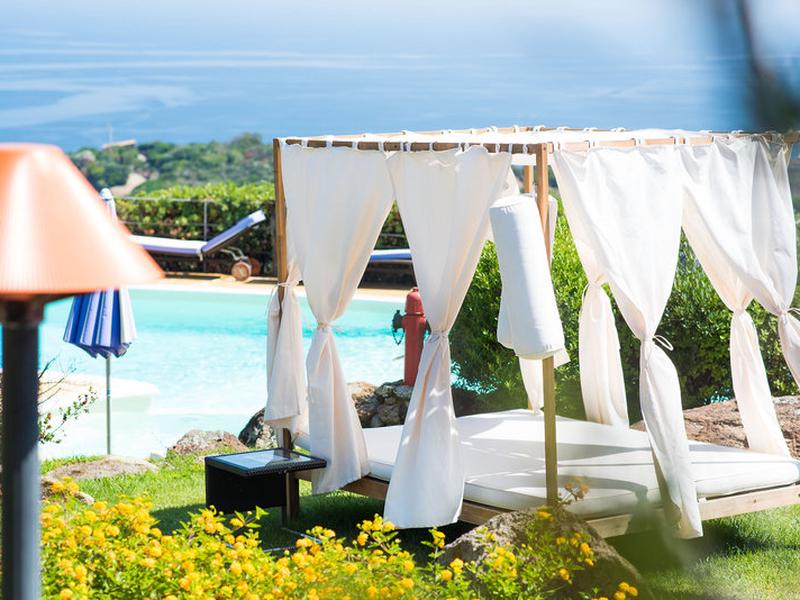 3BE2F7A7DC01F33EA5A2F9E3973628E3