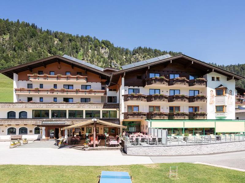 63406C78DD24200643333641E1E8D598