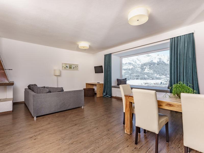 3225204B9E1695BBE3BA88C4569D50DA