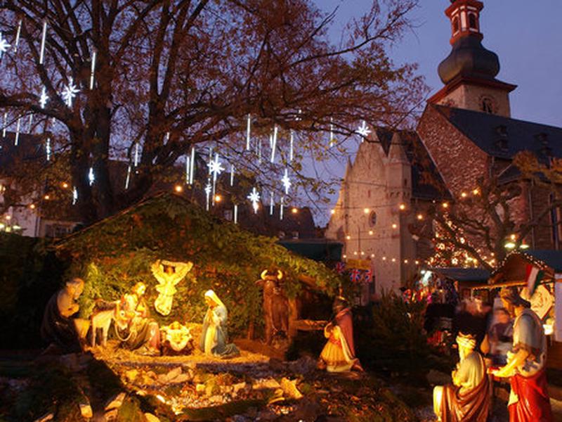 26799A84F85219FA616935166C5FB651