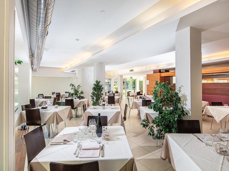 328B73FCB82B14A0FCA15010EFC9BD86