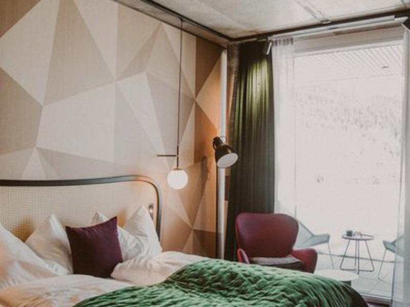 453F357963DEF750F6047B483C88F3E4