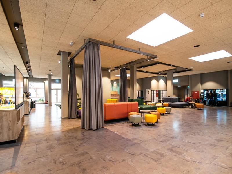 705653FDA93828027CC8F8B3D5BFACCD