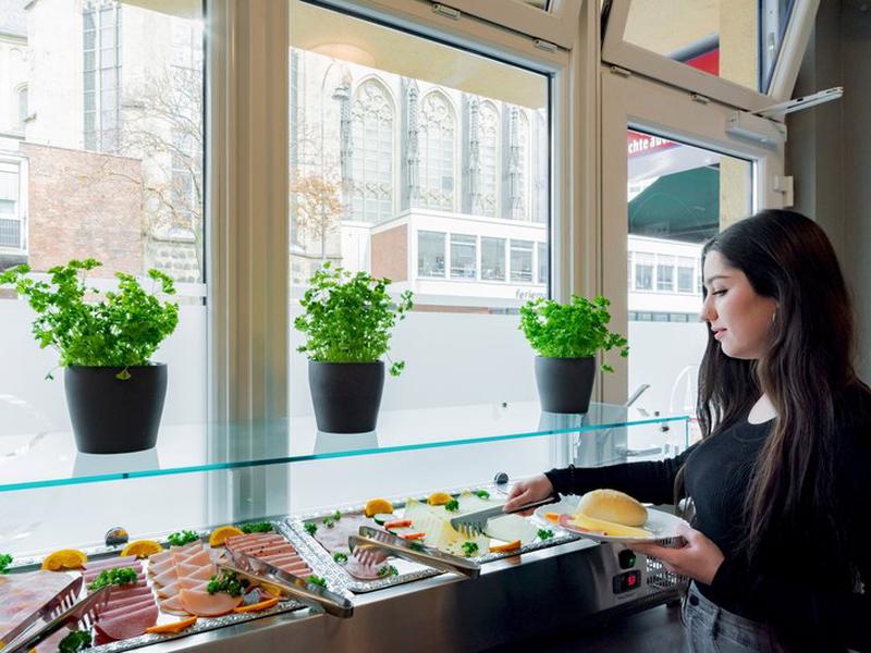 96F6AC051F170EC0DE63FBA53B35AC87