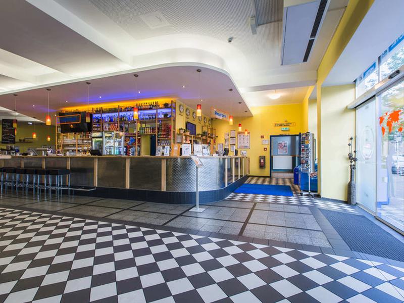 ACFFF63E6A02B0957DDDAEA44A11F23C