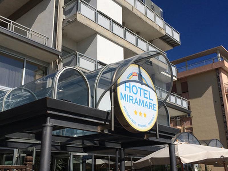 3B02F2EF04ECF0FE09ABE32699A931C0