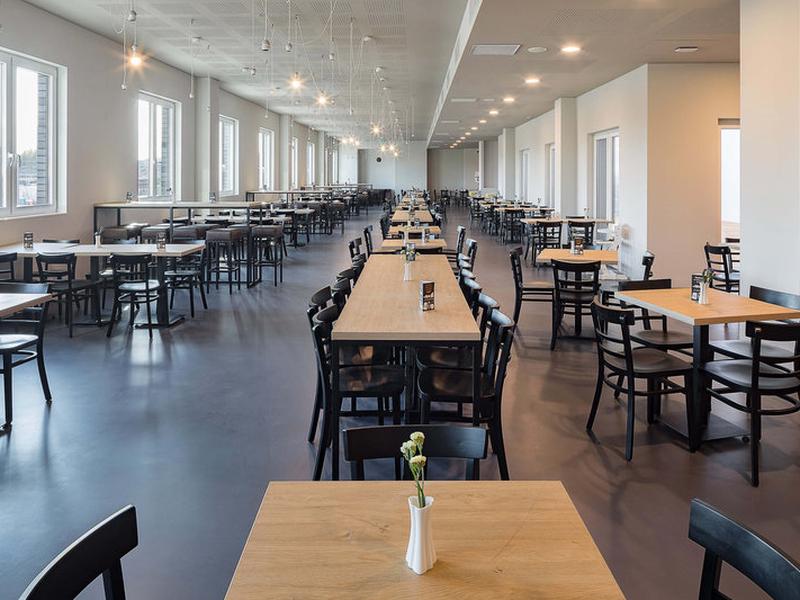 30585F2C2C6C8D5A4AF62F360B6BBBA0