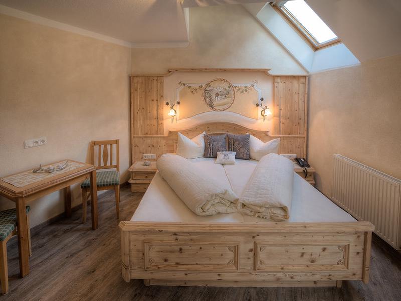 1A32E52EAABE7BE1DEB70F0D7E23A9AC