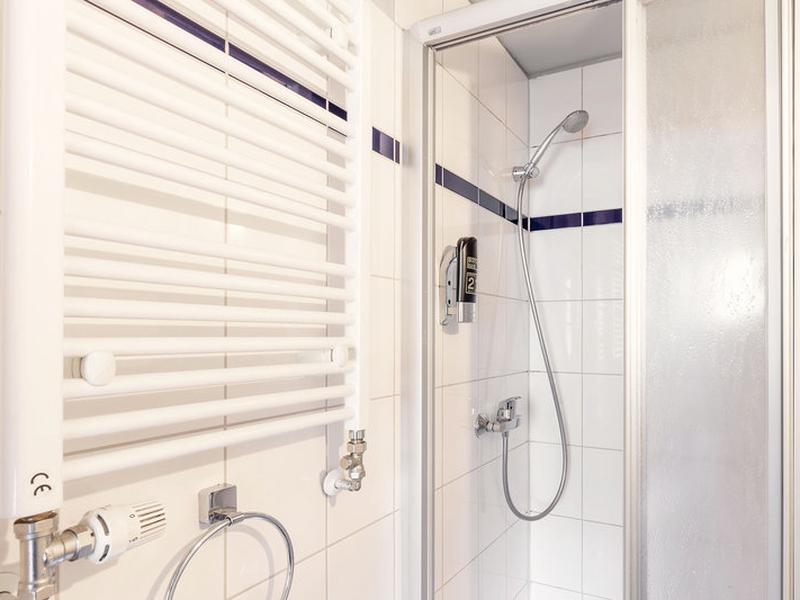 0D4D7E87C624C463E24C76C689C9086F