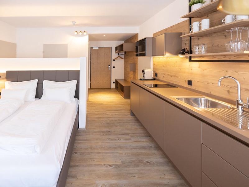 94F6E0FB033DEA7E3264964F8F98E33F