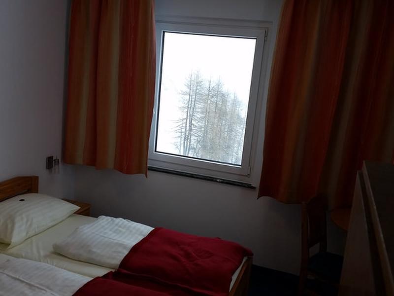 39FABC8DE1002E65C66355639B9D724D