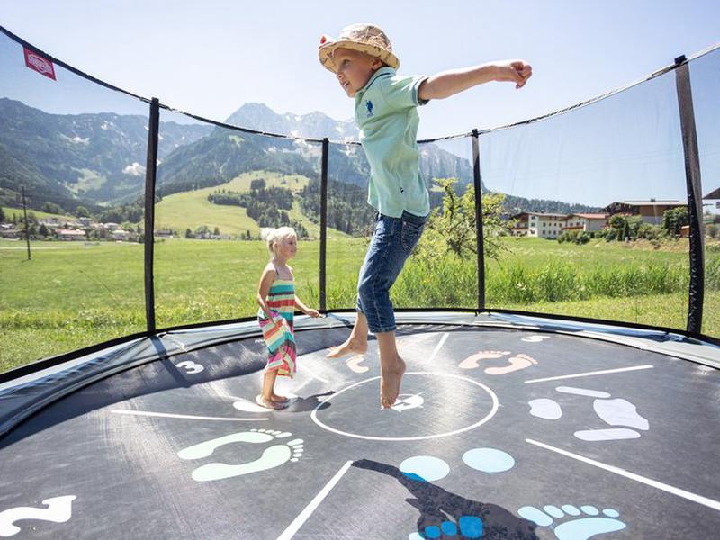 50DC5089A13EE8A4E3BA2FB2D0AF0C4C