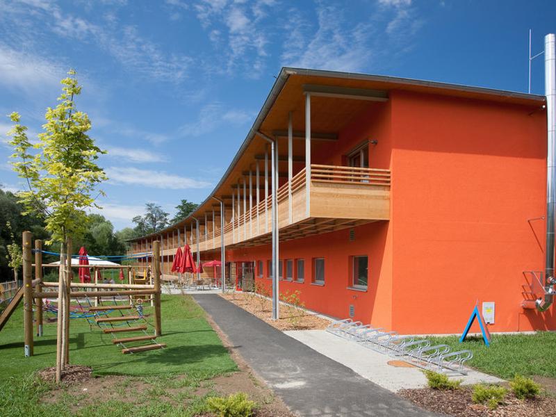 72743B776B0F046B08D1ED62F60BD0D5