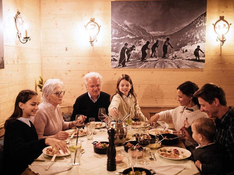 53DB85DBDFC1D8E6DA3B0702AB86A814