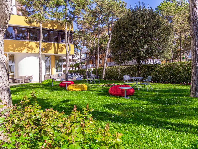 3AA9D21A19AC564F5ABF833DB8292FC5