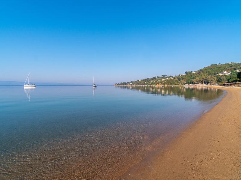 2880F24B1A66B42337F184D3D72629D4