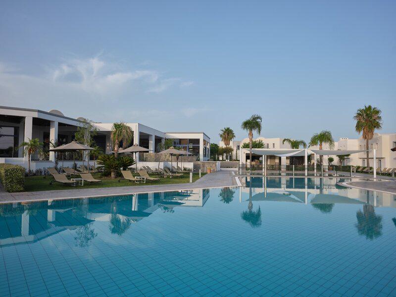 293674C74B43B26142F7A2B615322406