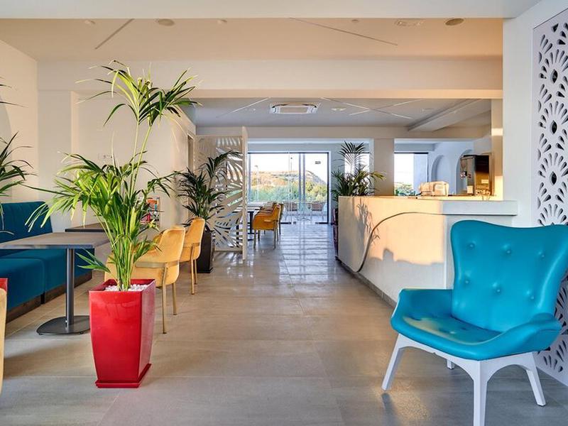 EF3D2A1AAE702C109BD6F9A1285B3BEF