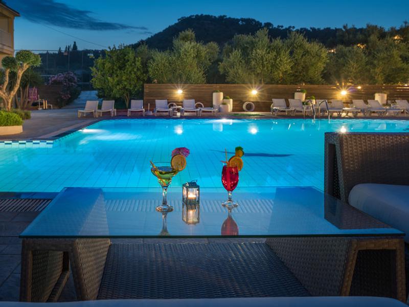 F216EF0878A656B26896B6BEF1EEAD53