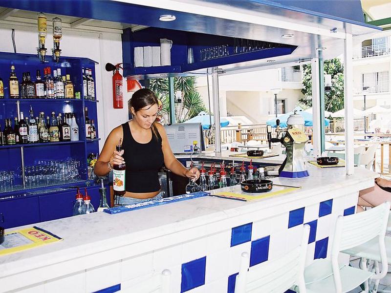 11057B2B000384C5DFCF1B0183DED4C6