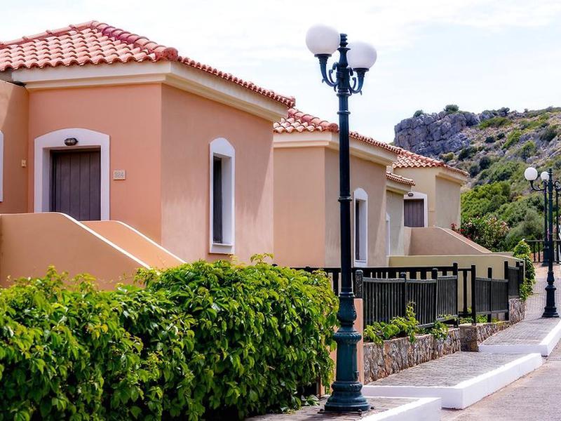 EB96925A3F0F125582D174130F2C0BC9