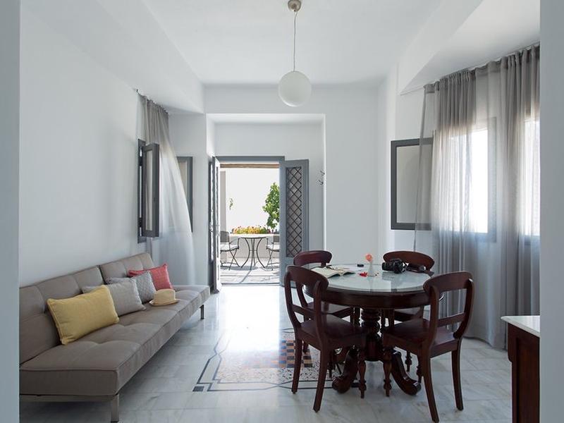 C5BFFB32F8637CE7F82BCB9B2321E20E