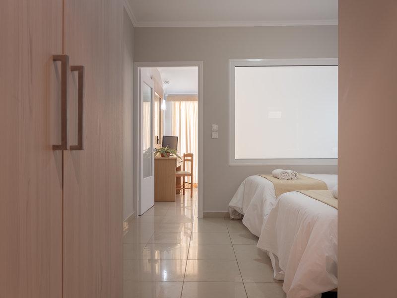 1C045345DB57A7466FE6E1A575C8F062