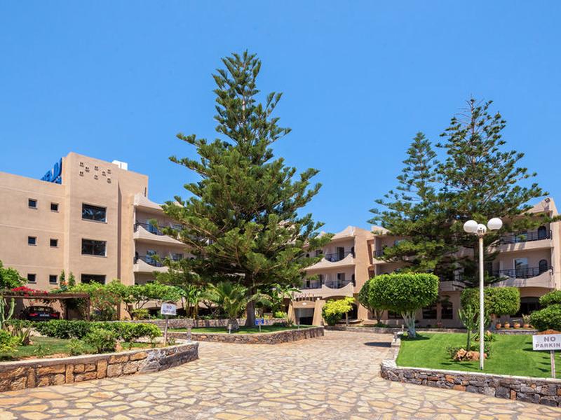 AD50165B2C3A69BA6F6B9ECB3BCA6A70