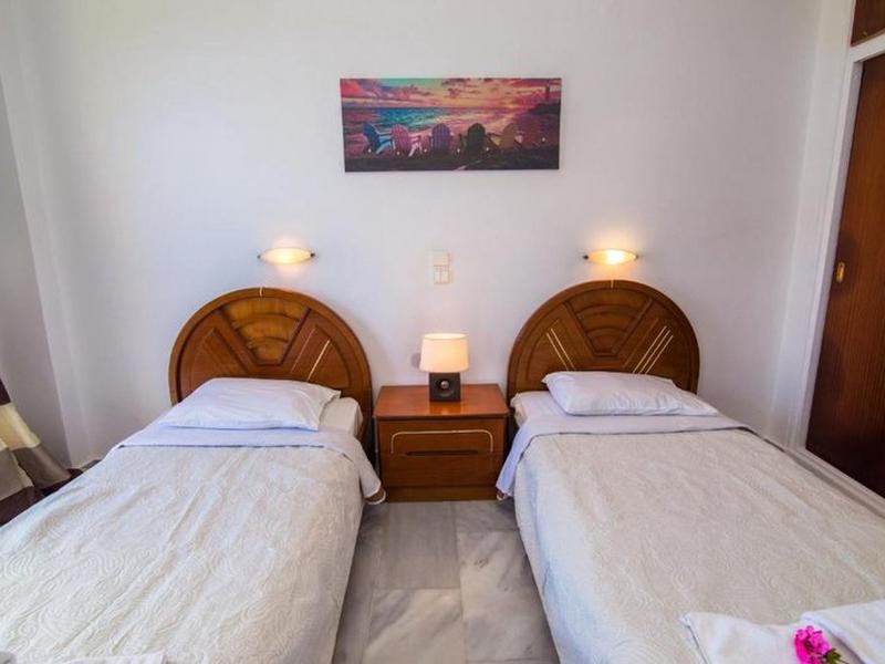 971A1367909CD75F5B16462C36BE75FB