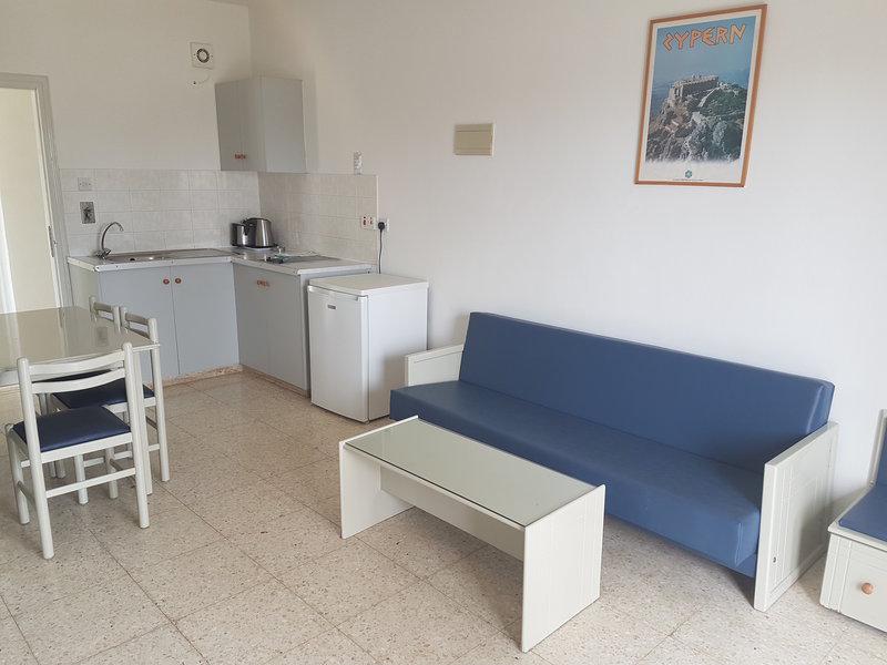 035AFF0D15E2E4E85DF7FDDAA621F356