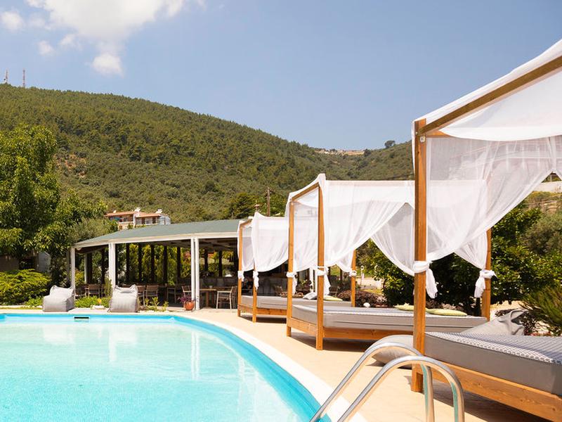 7C0BD016C4F5497D01B251254A2CB244