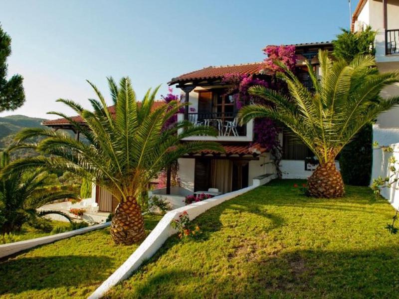 96DF7B18137E5A58024965E3907C9D2E