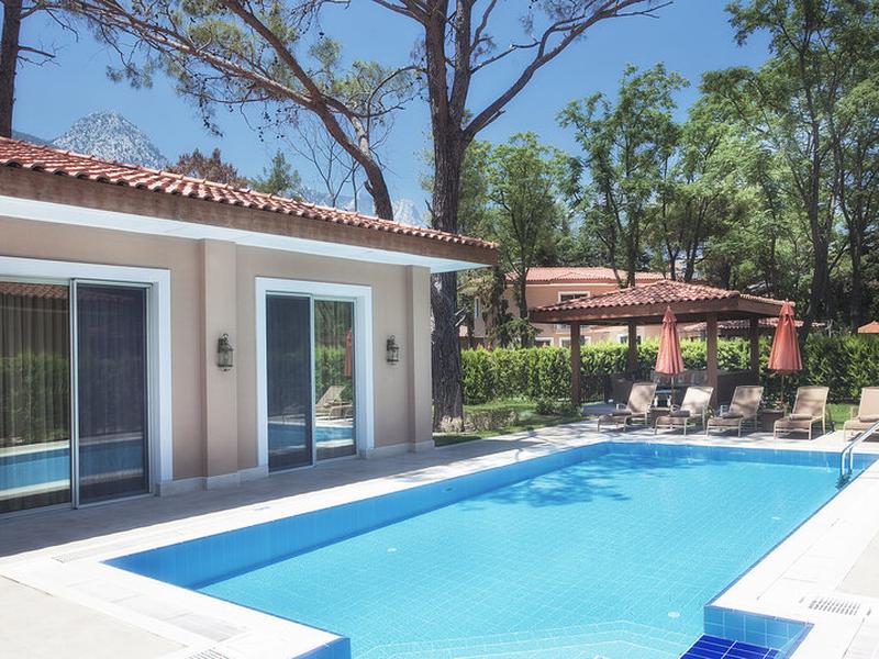 4111985B8A8CB873791F048E398504C2