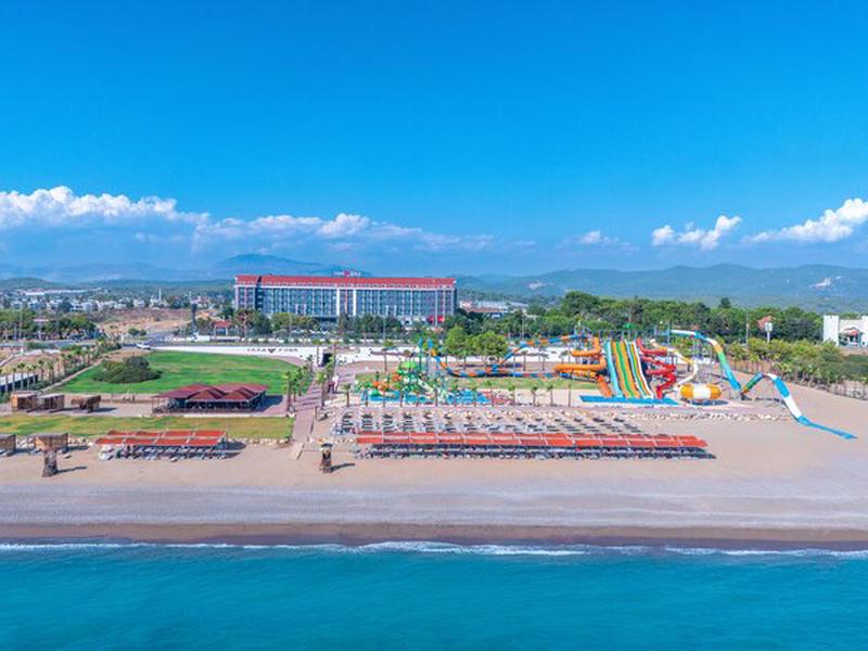 Casa Fora Beach Resort