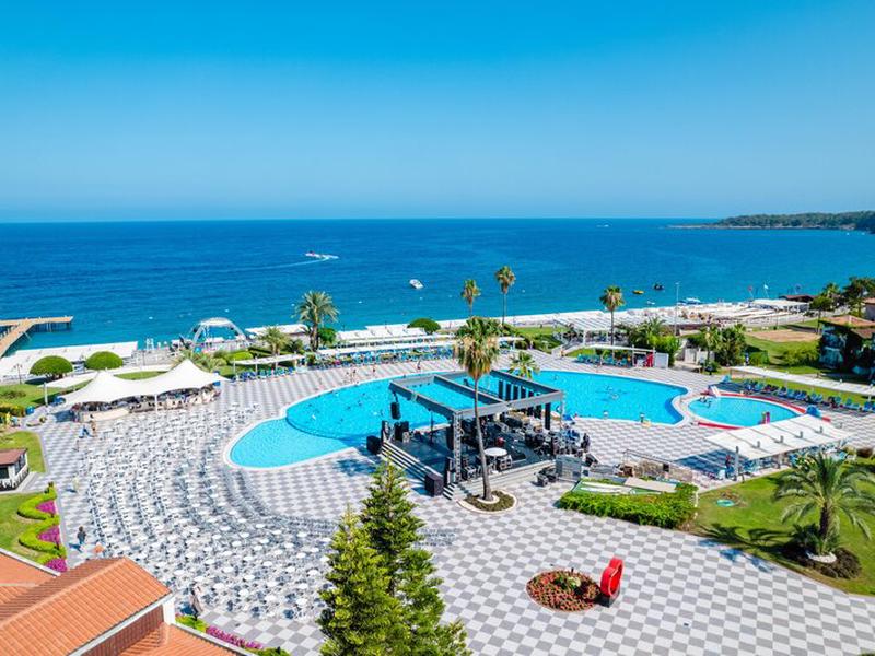 0C3C979AA757023231D78B3F16F7A738