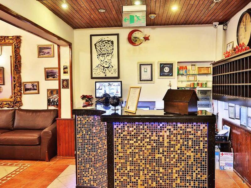 AB8D38C3DC596D3EA0A04F9D9AF2E467