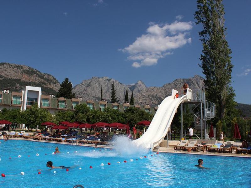 3A00FDD42147A4A6E53F92B965AADB74